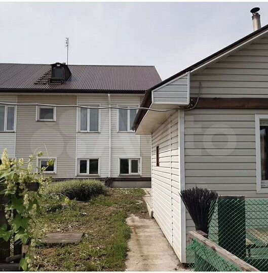 Коттедж 238 м² на участке 15 сот.