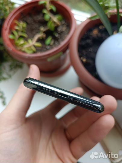 iPhone 11 Pro, 64 ГБ