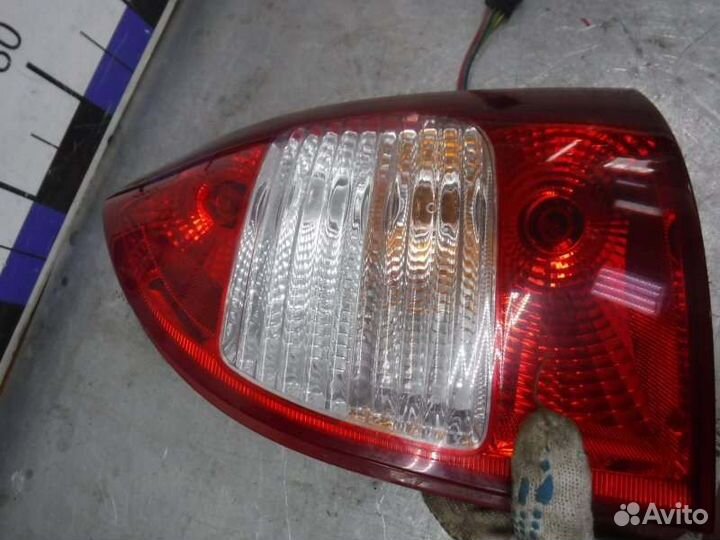 Фонарь задний правый Лада Калина 126 2012