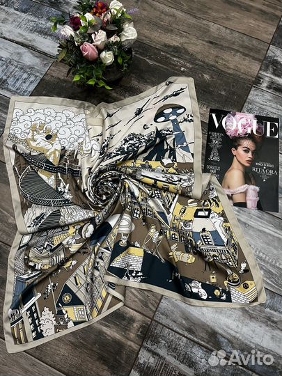 Шелковый платок шаль Hermes Чудо город бежевый