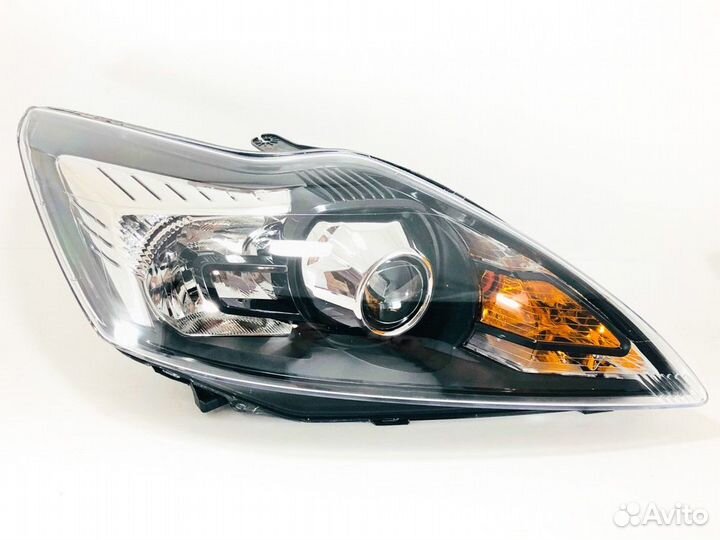 Фара правая Ford Focus 2 рестайлинг