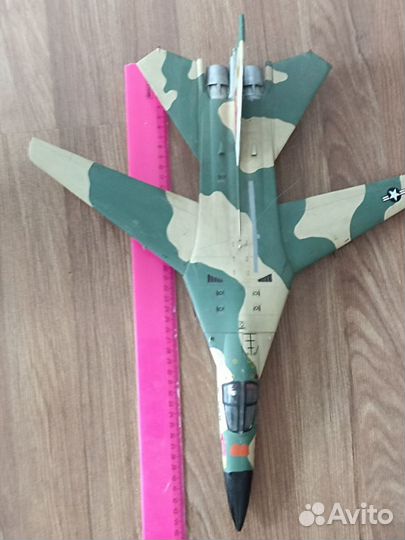 Модель самолета F 111