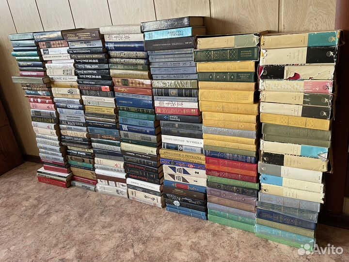 Коллекция книг на выбор