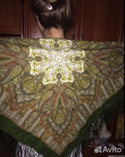 Павловопосадский платок Созерцание шерсть