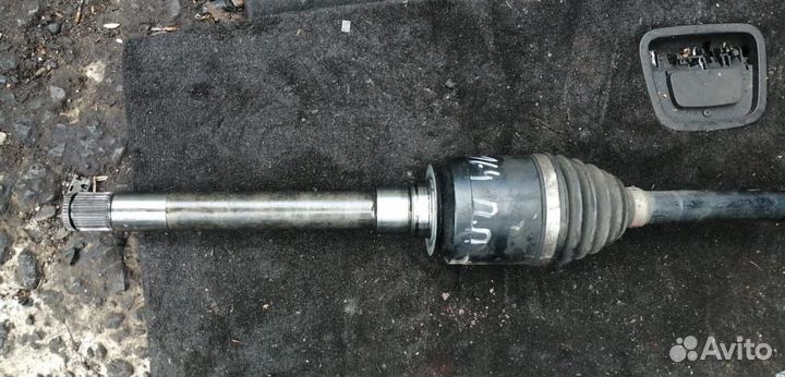 Привод передний правый Mercedes А1643301901