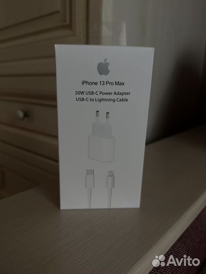 Зарядное устройство на iPhone 20w