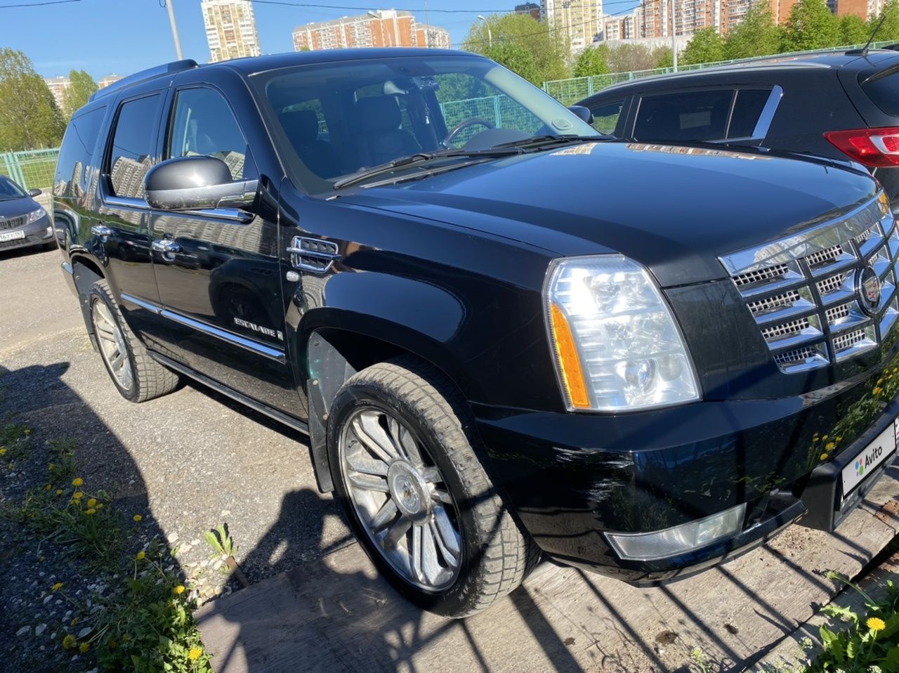 Cadillac Escalade: фото владельца