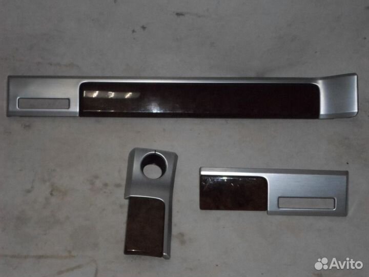 Накладка на торпедо Фольксваген Туарег 2009 год