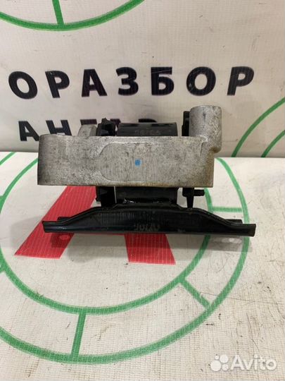 Опора (подушка) правая Dodge Caliber 2007