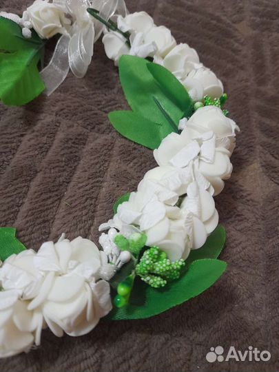 Венок на голову из цветов