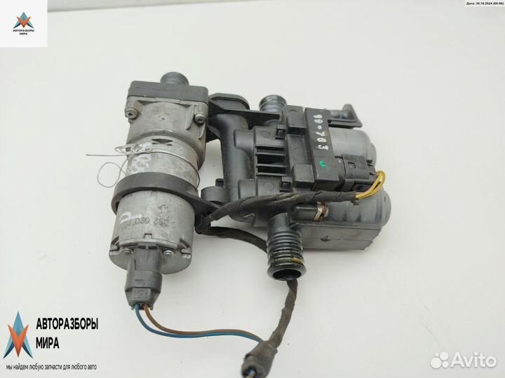 Кран отопителя (печки) BMW 5 E39 1997 8374994