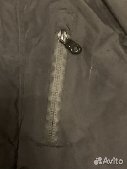 Куртка для мальчика черная 146см