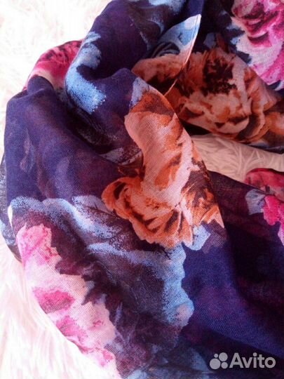 Шарф- палантин. Новый