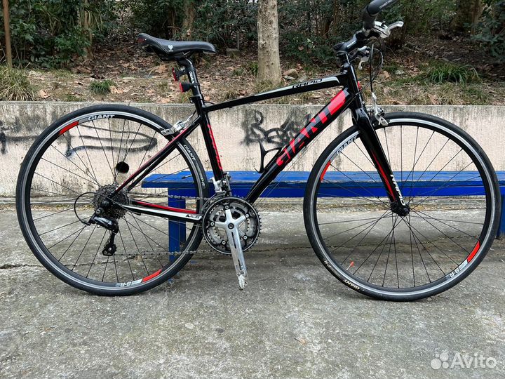 Дорожный велосипед Giant Rapid 3