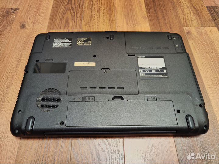 Ноутбук Toshiba L450-18H (15.6, T4400,4гб,320HDD)