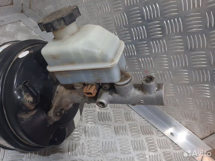 Главный тормозной цилиндр Kia Cerato LD G4GC 2006