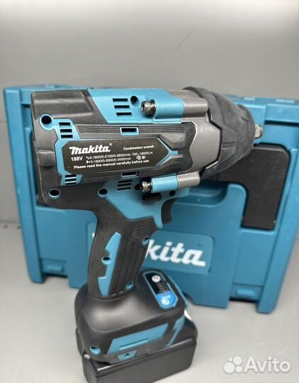 Аккумуляторный гайковерт Makita