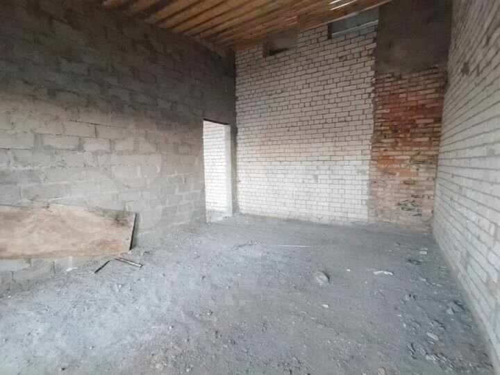 3-к. квартира, 175 м², 3/3 эт.