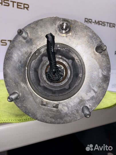 Певмостойка передняя прав Range Rover Sport2014