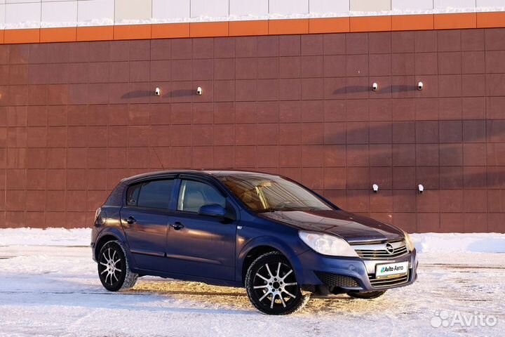 Opel Astra 1.8 МТ, 2008, 281 000 км