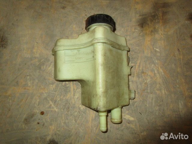 Бачок гидроусилителя Renault Clio II/Symbol 1998-2