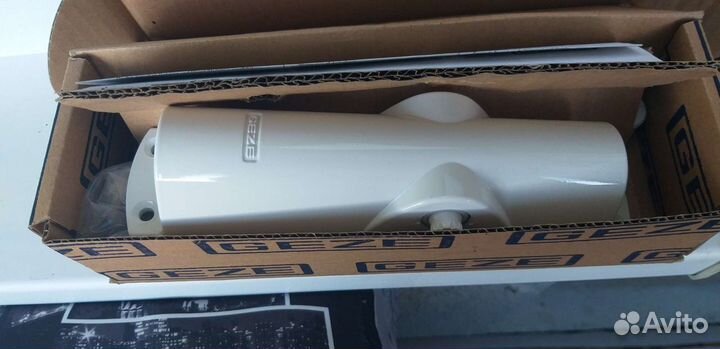 Доводчики дверей