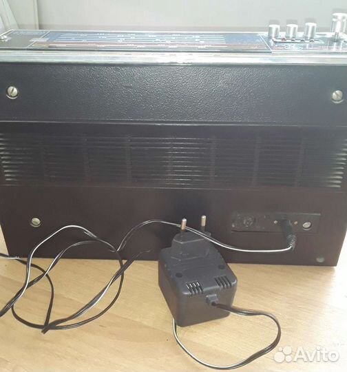 Радиоприемник СССР vef spidola 230-1