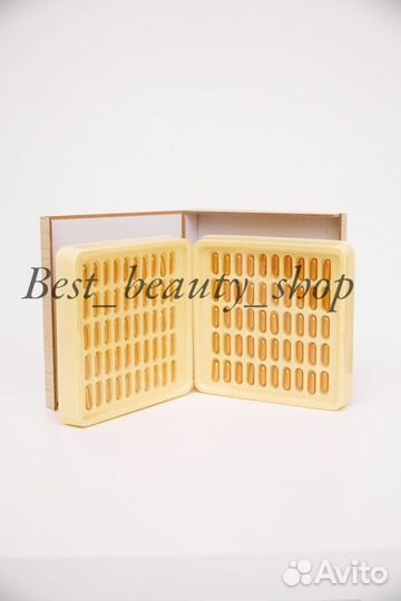 Фарфоровая куколка капсулы