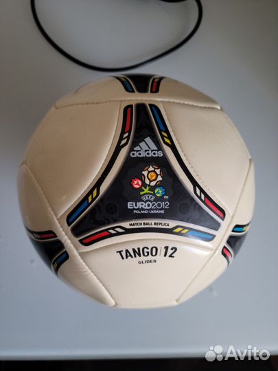 Футбольный мяч adidas tango glider euro 2012 ориг