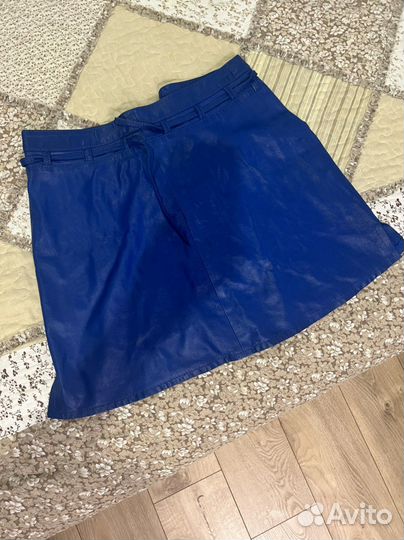 Костюм из тонкой перчаточной кожи