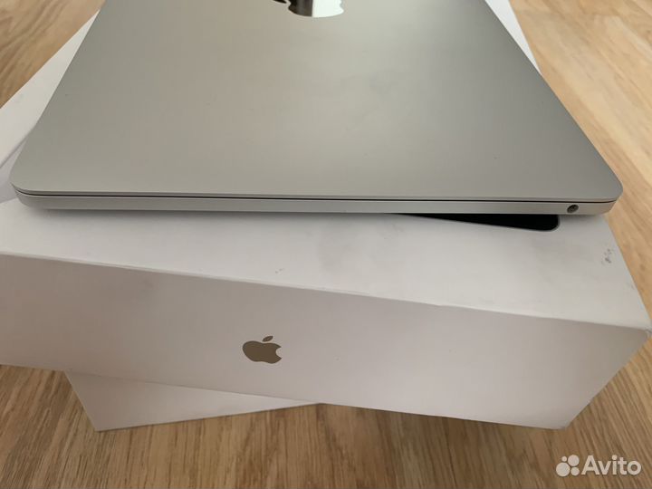 Apple macbook pro m1 8 256