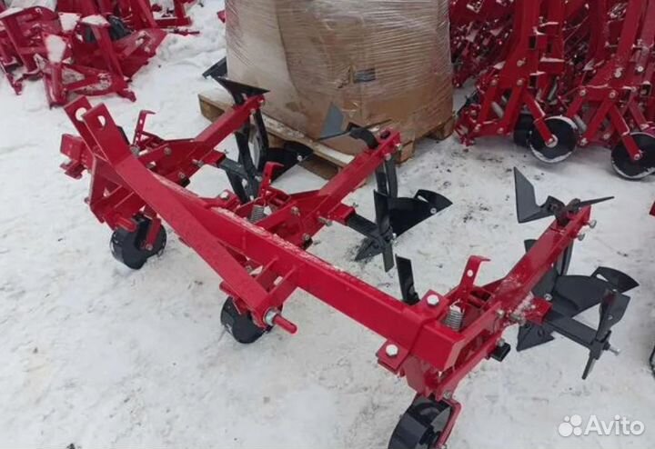 Культиватор Wirax 3-рядный с рабочей шириной 1,5 m​, 2023