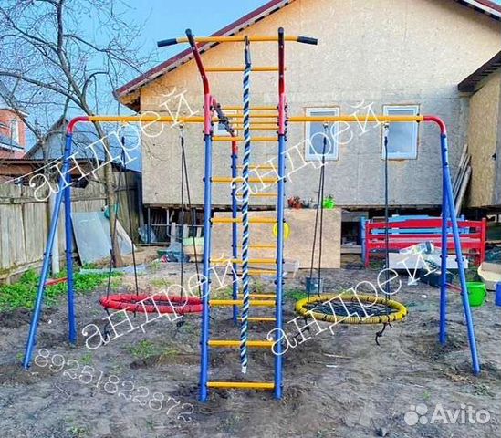 Коллекция. Площадка с качелями