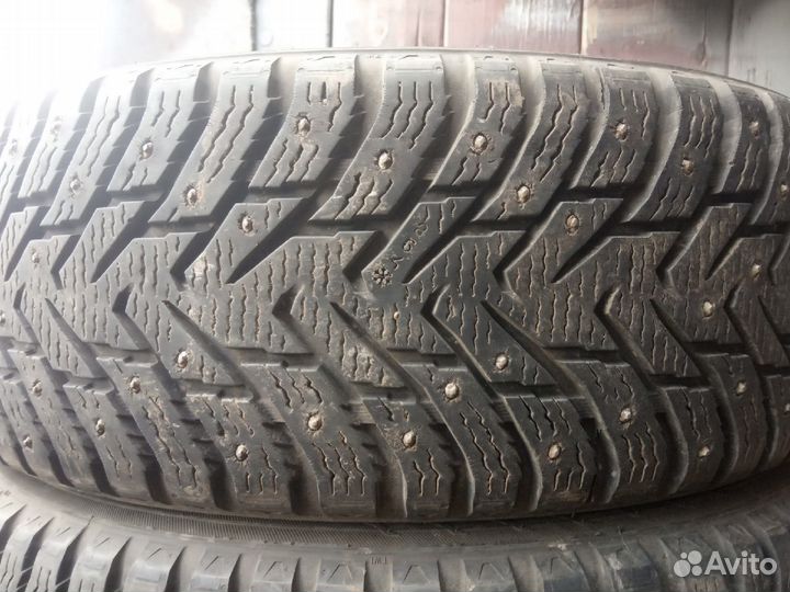 Nokian Tyres Hakkapeliitta 8 SUV 215/65 R17