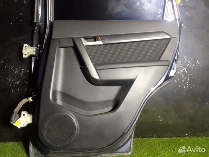 Обшивка двери задней правой Chevrolet Captiva