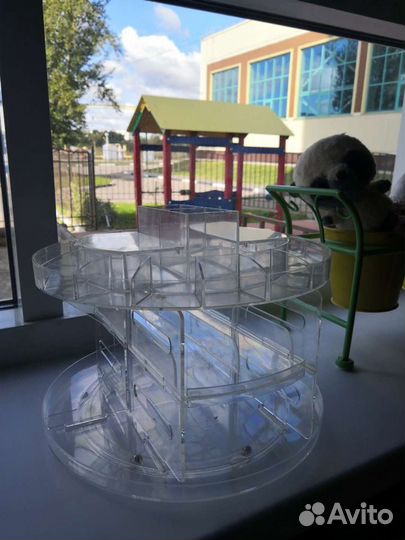 Акриловый органайзер для косметики