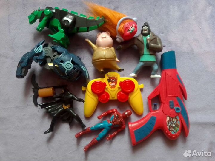 Фигурки из киндер-сюрприза