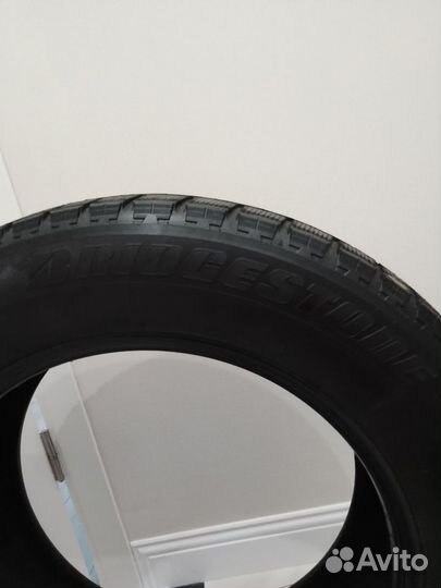 Bridgestone Blizzak Revo GZ 225/60 R17 99S