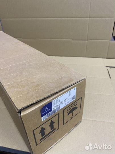 Пневмостойка mercedes w221 s-класс A2213209813