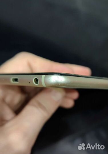 Samsung Galaxy A6+, 3/32 ГБ