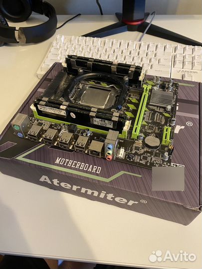 Материнская плата lga 2011