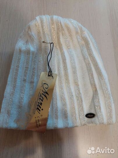 Шапка для девочки новая