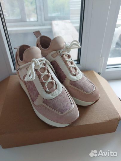 Кроссовки Michael Kors