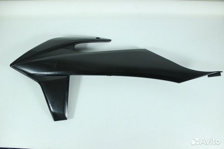 Комплект пластика тип KTM 19-22 otom белый/черный