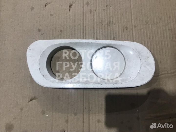 Облицовка фары противотуманной правая DAF XF 105