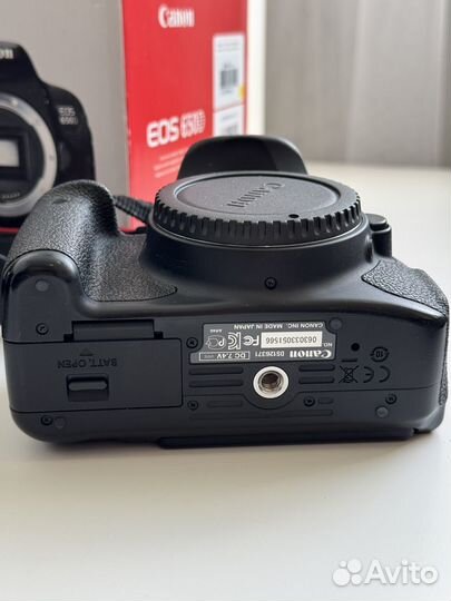 Фотоаппарат Canon eos 650d body