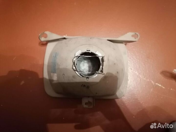 Фара hella 1ae 003 427-10