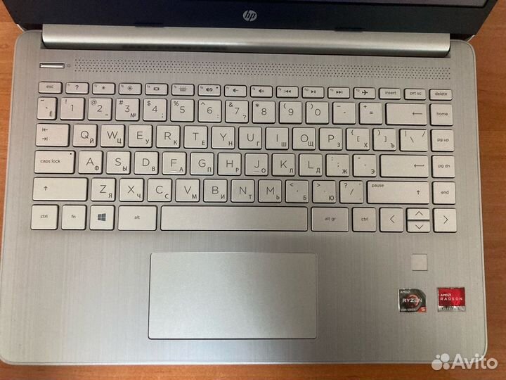 Ноутбук hp Laptop 14s