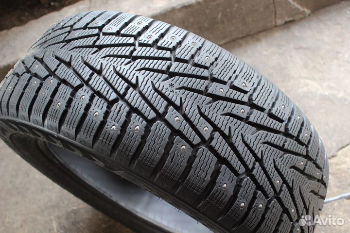 Nokian Tyres Hakkapeliitta 7 SUV 255/55 R18 109T