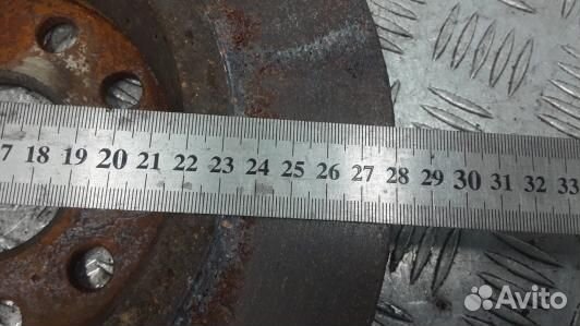 Диск тормозной задний volkswagen passat B7 (OUK07L